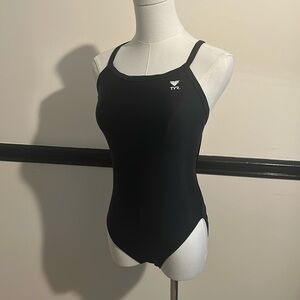 2x TYR Women's Solid Diamondfit Controlfit One Piece Swimsuit